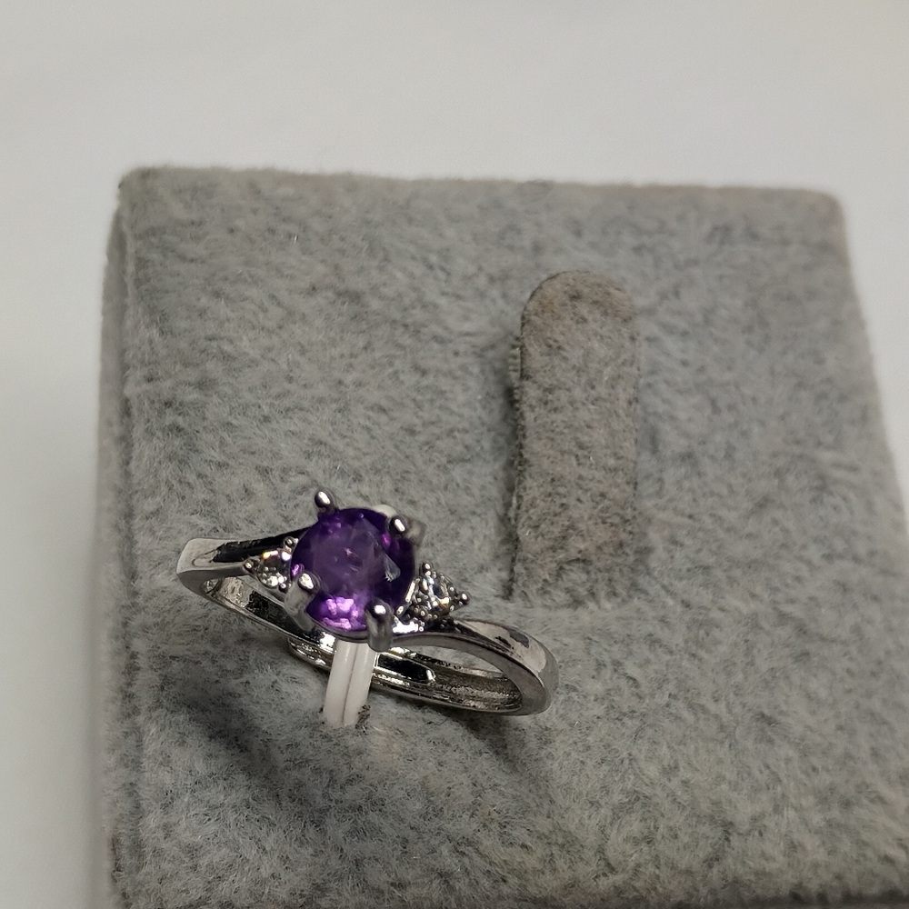 Amethyst Ring - Picture 2 of 6